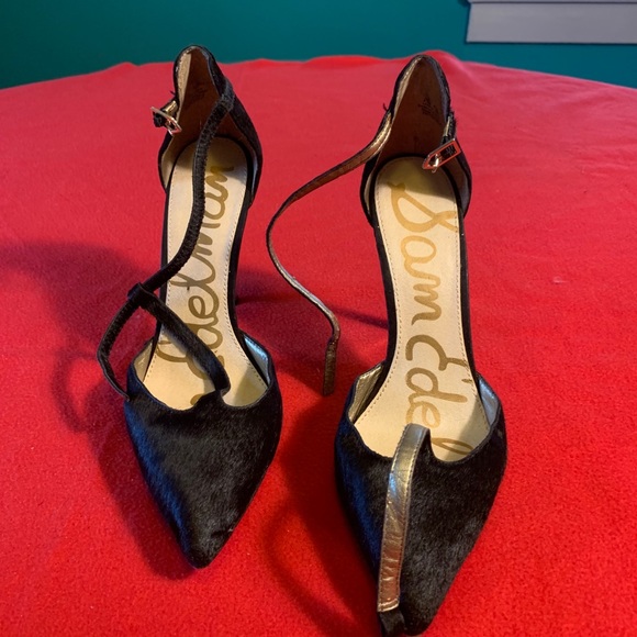 Black heels - Picture 1 of 2